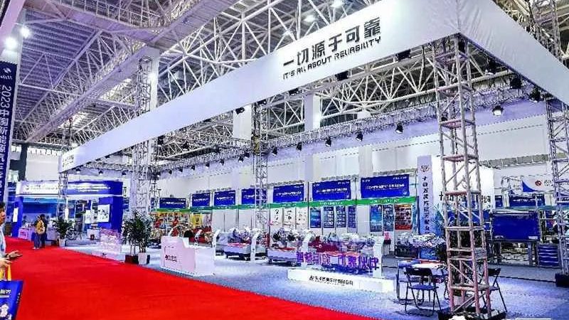 成都汽车配件批发市场电瓶选购攻略：揭秘电瓶选购的五大关键